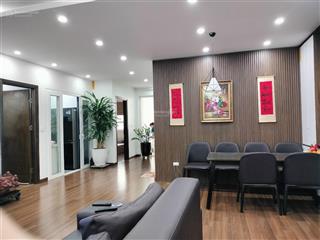 Đại hạ giá. bán căn hộ mặt đường lê văn lương  120m2, 3n, 2wc giá 58tr/m2