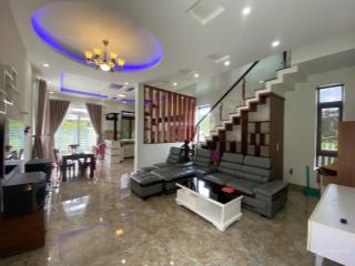 Bán biệt thự đẹp view rừng thông 14 tỷ  300m2 hoàng hoa thám đà lạt  5 phòng ngủ