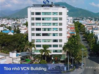 Cho thuê tòa nhà văn phòng vcn building ngay vòng xoay giá chỉ 130.000 đồng/m2, linh hoạt diện tích