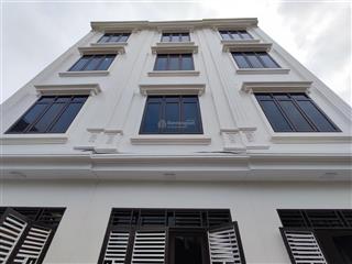 Siêu đẹp cách đường ô tô 5m, xây 5 tầng 30,8m2 cách cây xăng đồng mai  ql6 600m