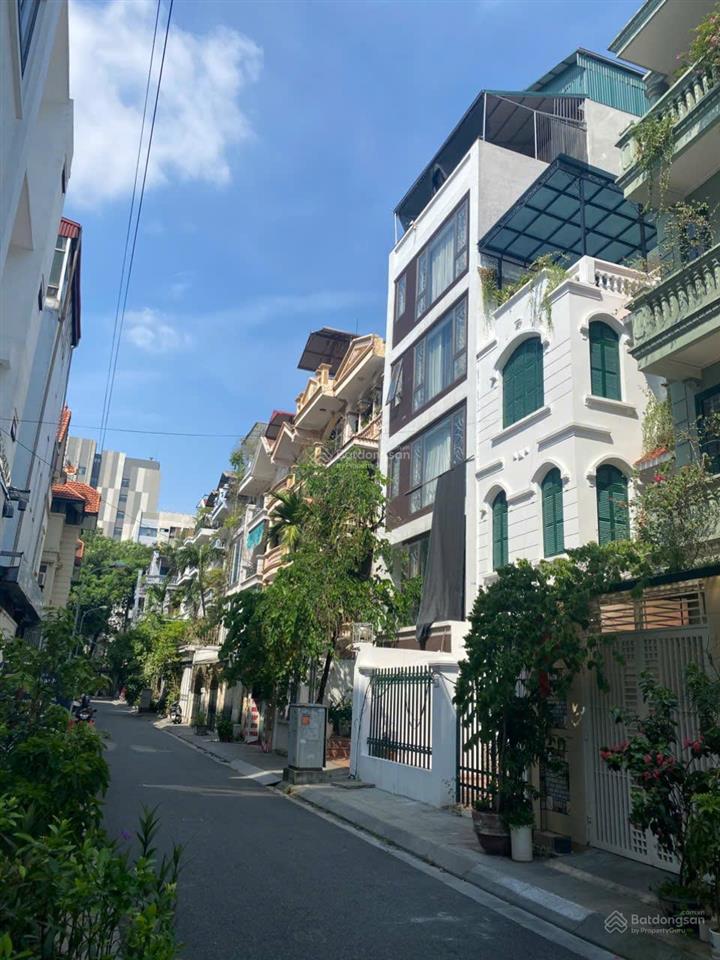 Cho thuê nhà trong khu đô thị định công, dt 90m*4 tầng, oto đỗ cửa, văn phòng, ở gia đình...22tr