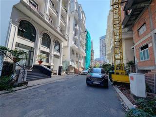 Bán đất trống 236m2 , ngang 10m dài 23,6m nguyễn văn hưởng , hướng đông nam giá 55 tỷ , có 2 lô