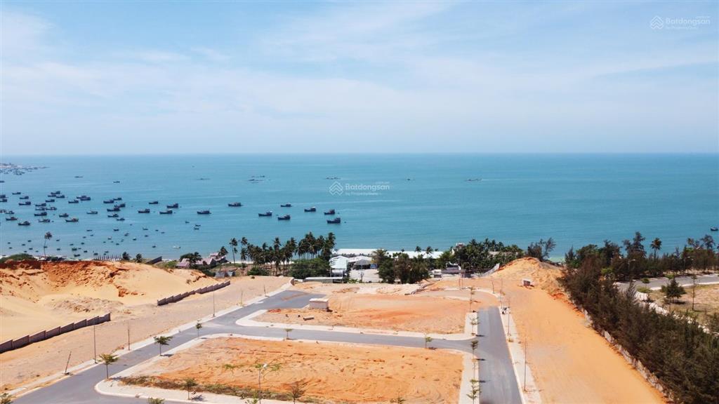 Bán gấp 1,65 tỷ căn dãy b hướng đông nam, diện tích 161,5m2, gold sand hill mũi né
