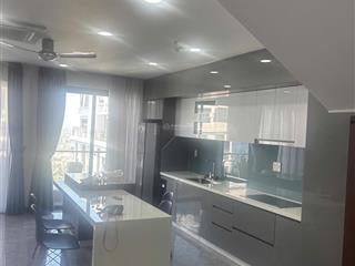 Bán chung cư c skyview tầng cao nhất, 89,9 m2, 2pn, 2wc. nội thất đầy đủ. giá bán 3,75 tỷ vnd