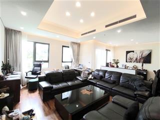 Căn phân lô q. cầu giấy. 120m2, 5t, mặt tiền 7m. giá cực mềm, gần phố, ô tô, dân trí cao, yên tĩnh