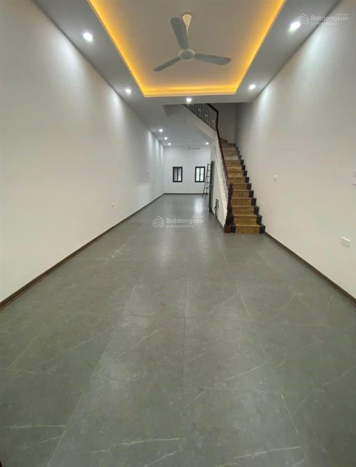 Cho thuê nhà nguyên căn phố thượng thanh, long biên  siêu kinh doanh