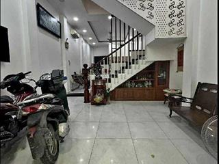 Bán nhà ( 4,5 x 13 ) bà hom, hẻm xe tải 8m sát mặt tiền, 4 tầng gần chợ phú lâm vảo ở ngay 7,8 tỷ.