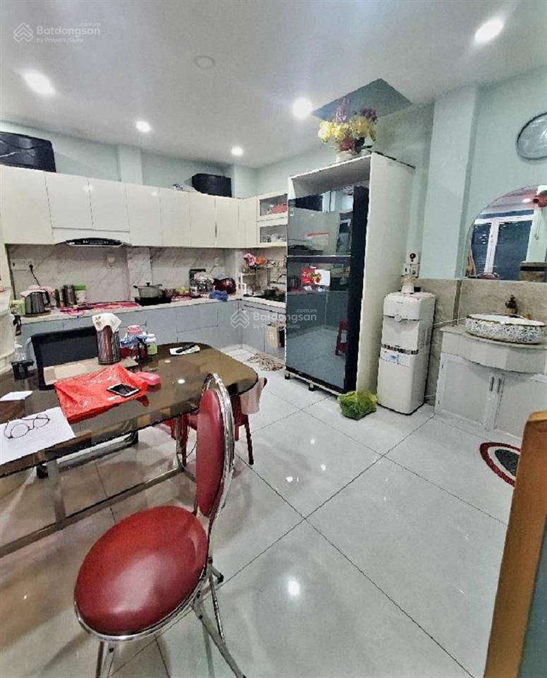 Bán nhà (7,5 x 10m) hẻm xe tải 8m gần mặt tiền 3 tháng 2, vừa ở vừa kinh doanh được giá 8,7 tỷ