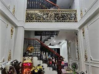 Bán nhà mặt tiền đường nhựa 8m sát lê văn quới [ 4 x 17 ] 6 tầng nội thất cao cấp giá 8,65 tỷ.