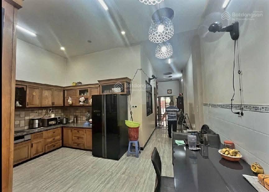 Bán nhà [ 6 x 24 ] 4 tầng mới đẹp ngay cầu vượt 3 tháng 2, hẻm nhựa 8m sát mặt tiền nhỉnh 20 tỷ.