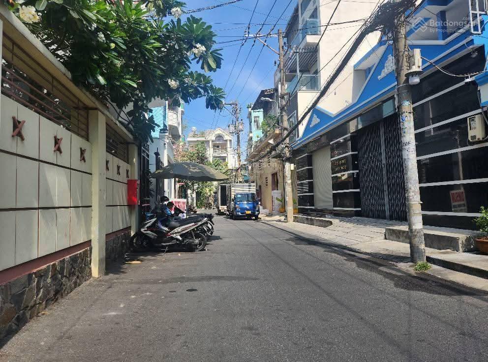 Bán nhà [ 6 x 24 ] 4 tầng mới đẹp ngay cầu vượt 3 tháng 2, hẻm nhựa 8m sát mặt tiền nhỉnh 20 tỷ.