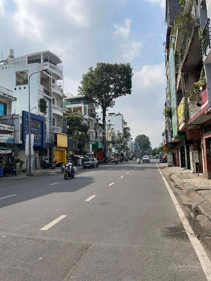 Bán nhà mặt tiền siêu đỉnh trần phú ( 3,7 x 11 ) 4 tầng đúc dòng tiền 40tr/th giá 11 tỷ.