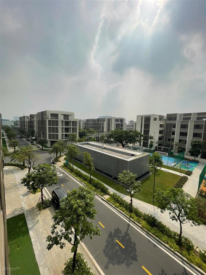 Nhà phố global hoàn thiện ntcb, giá 45 triệu view công viên sầm uất, kinh doanh + ở.