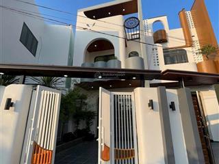 Nhà phố nằm trong kdc chỉ 2 tỷ5,kcn cầu tràm, cần đươc , long an