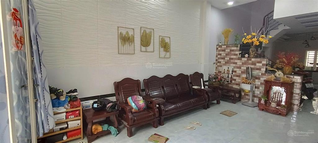 Nhà mt nguyễn quý yêm . an lạc . bình tân