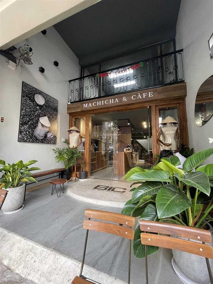 Cho thuê nhà làm spa, văn phòng  mặt tiền 108 hoa lan. ngang 5m dài 20m