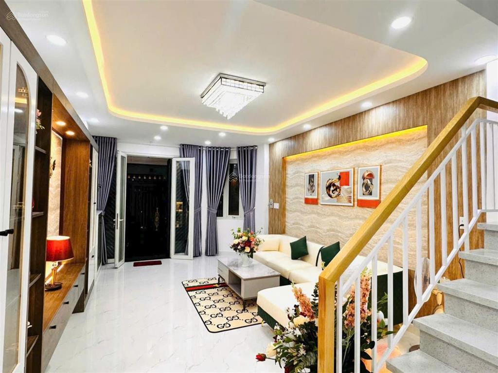 Cho thuê nhà full nội thất khu sân bay 98/12a bạch đằng, phường 2, quận tân bình