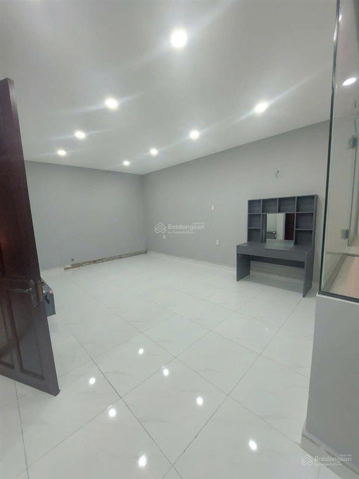 Cho thuê nhà nguyên căn 187/4b bạch đằng, phường 2, quận tân bình