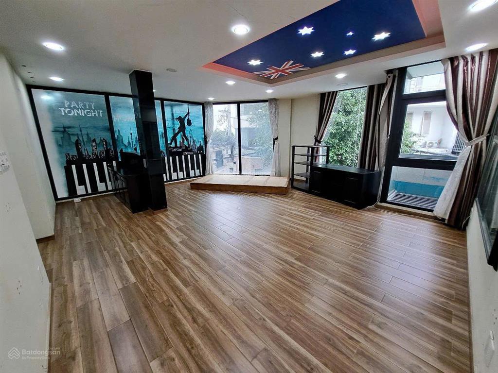 Cho thuê biệt biệt thự 7m số 55/4e phan đăng lưu, phường 7, quận phú nhuận