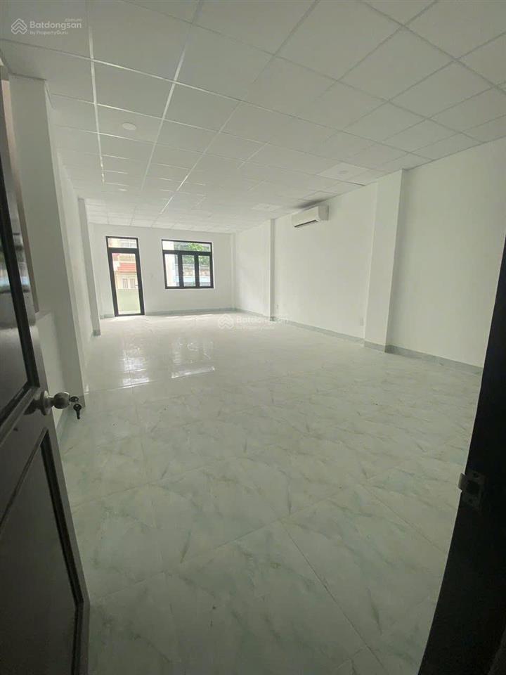 Cho thuê nhà 37/2b nguyễn minh hoàng, phường 12, quận tân bình.