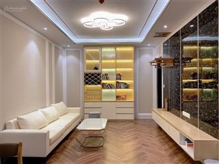 Sống như vua tại king palace căn hộ 112m², 3pn, 2wc, full nội thất, view đẹp chính chủ!