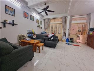 Đống đa, 85m², ngõ thông, sân vườn riêng, nhà đẹp ở ngay, giá hợp lý 13.5 tỷ