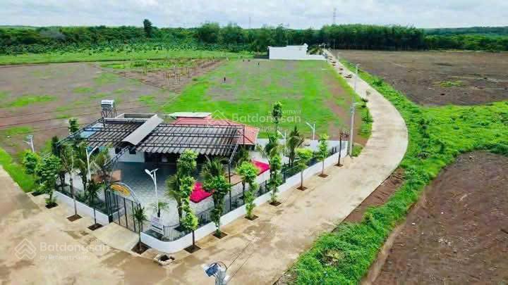 Bán gấp đất nền 200m2, 100m2 thổ cư  335 triệu tại long hà, đồng nai!