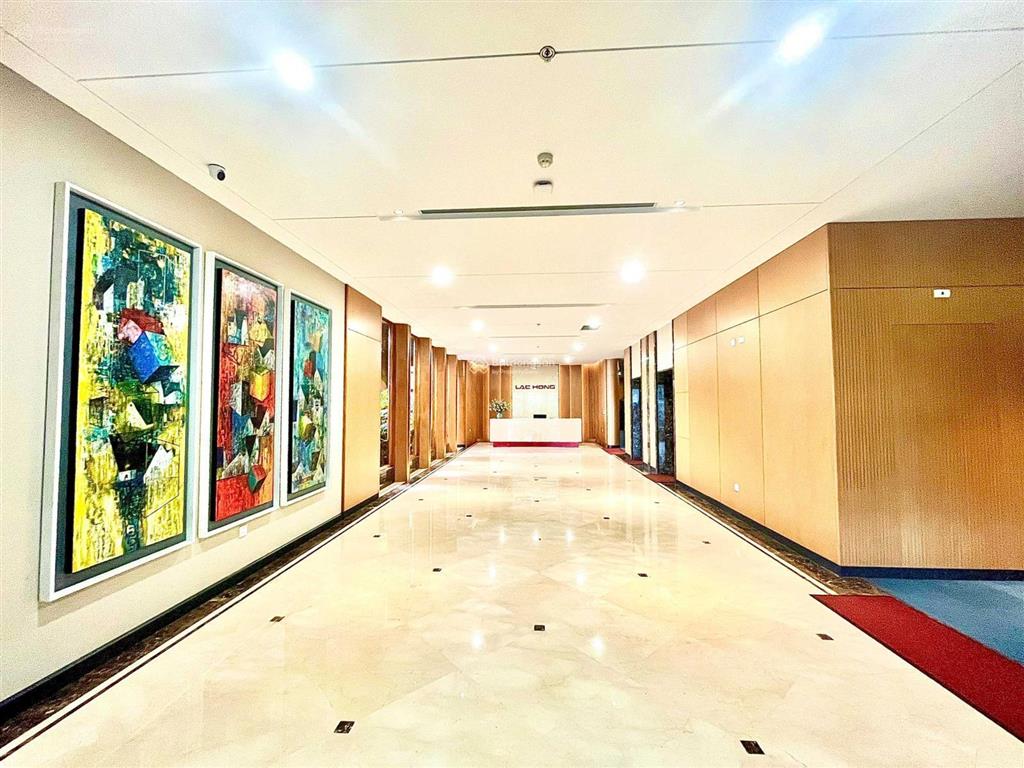 Cho thuê văn phòng ngoại giao đoàn full tiện ích, văn phòng mới, bãi xe rộng, giá tốt khu vực