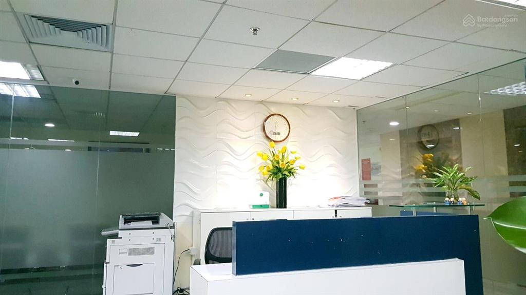 Cho thuê văn phòng trọn gói  tòa nhà việt á  duy tân  cầu giấy  hn. giá trọn gói từ 8tr/tháng
