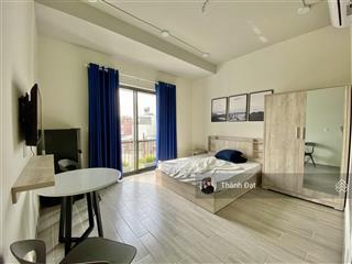 Cho thuê căn hộ trung tâm q3, studio ban công & cửa sổ thoáng  full nội thất hiện đại  thang máy