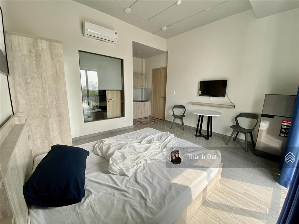 Cho thuê căn hộ trung tâm q3, studio ban công & cửa sổ thoáng  full nội thất hiện đại  thang máy
