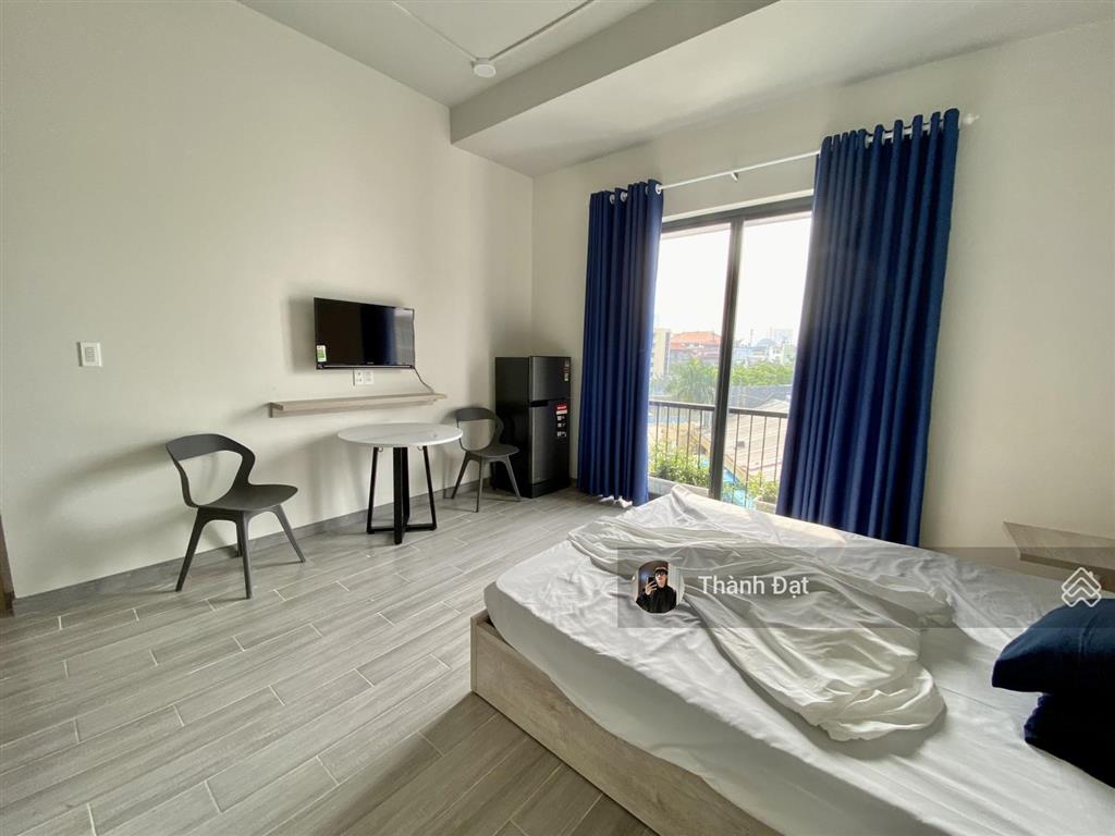 Cho thuê căn hộ trung tâm q3, studio ban công & cửa sổ thoáng  full nội thất hiện đại  thang máy