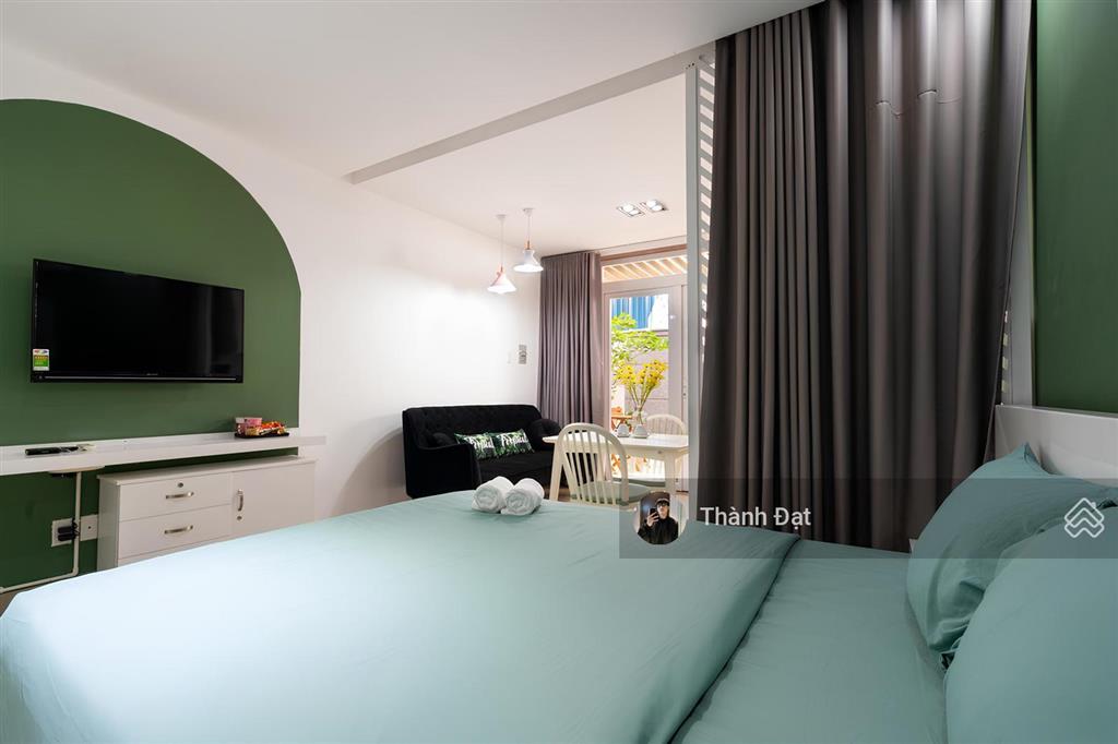 Thuê căn hộ villa 1 phòng ngủ sân vườn, đầy đủ nội thất hiện đại tiện nghi, khu tâm võ văn tần q.3