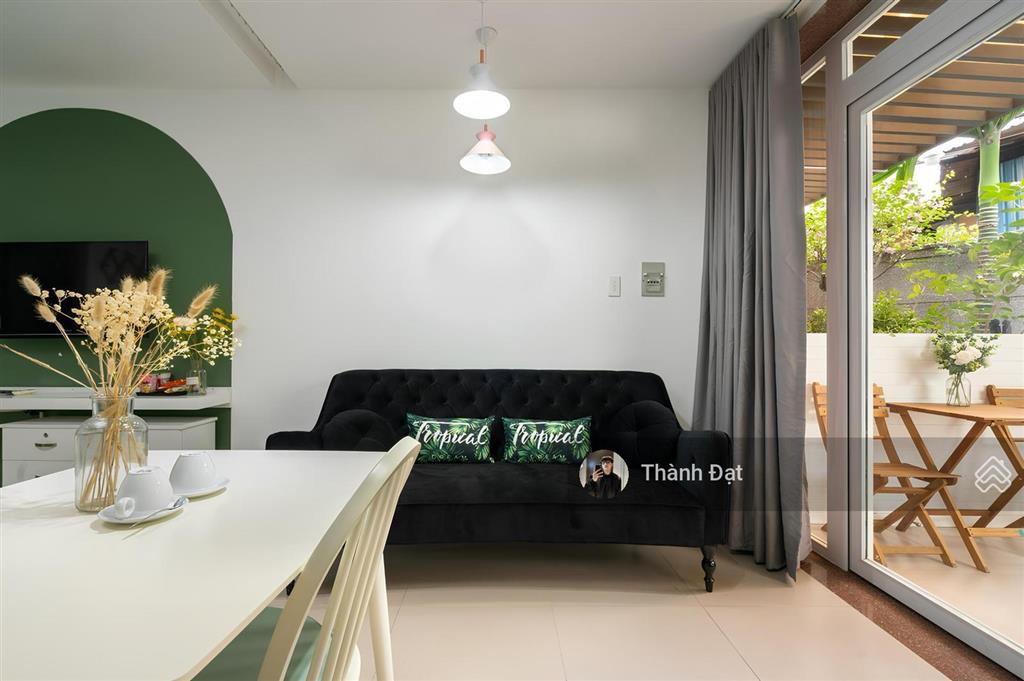 Thuê căn hộ villa 1 phòng ngủ sân vườn, đầy đủ nội thất hiện đại tiện nghi, khu tâm võ văn tần q.3