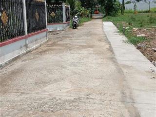 Chủ gửi bán lô đất xã nhơn thạnh trung, tân an, long an.  ngay 0919 541 *** chuyên đất long an