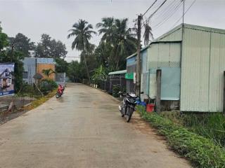 Bán đất ấp 2 nhị thành, thủ thừa, long an giá 1tỷ8 có sẵn nền móng nhà cấp 4.  0919 541 ***