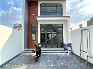 Bán nhà tân phong, gác lửng 3pn , hẻm xe hơi 5m sở hữu nhà chỉ cần 399000000