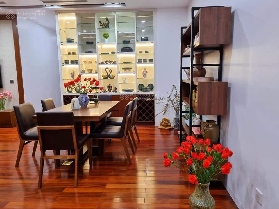 (mới) cho thuê gấp căn hộ tại royal city, 3pn, 145m2, 24 tr/th, nội thất full,  0365 691 ***