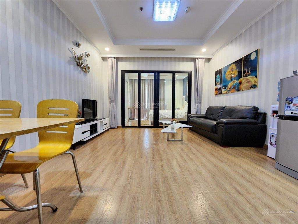 Chính chủ cho thuê gấp căn hộ tại royal city, tòa r6, 55m2, 1pn, giá 14 triệu/th,  0365 691 ***