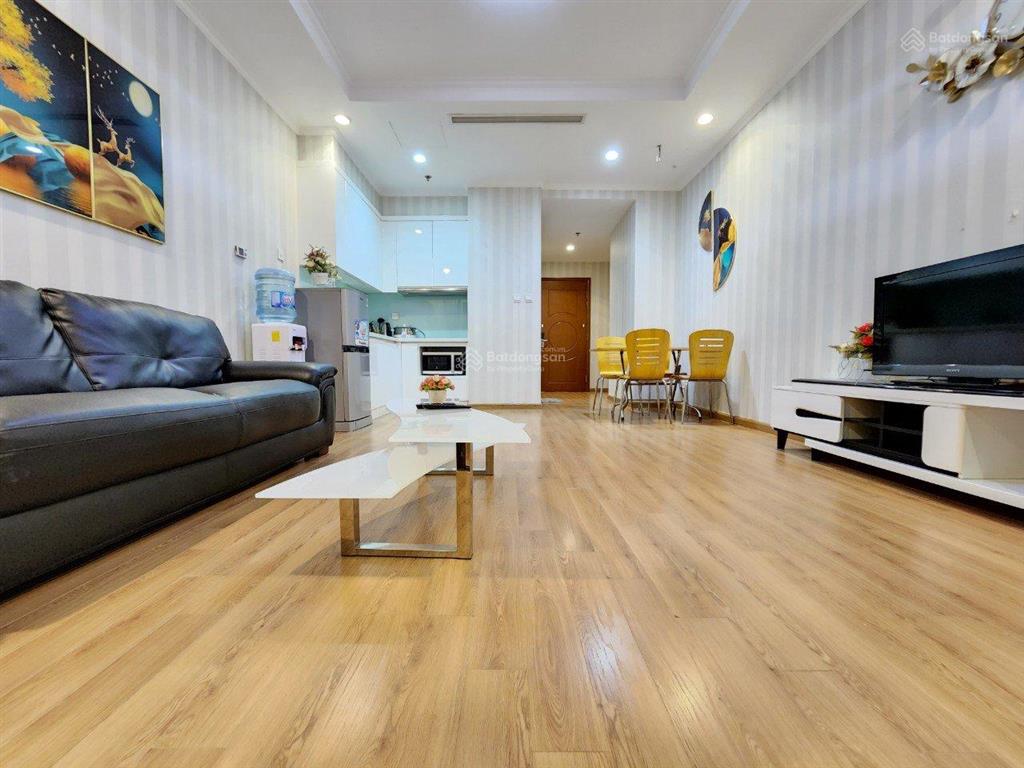 Chính chủ cho thuê gấp căn hộ tại royal city, tòa r6, 55m2, 1pn, giá 14 triệu/th,  0365 691 ***
