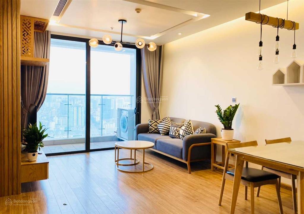 (mới) cho thuê căn hộ tại vinhomes metropolis, 82m2, 2pn, 30 triệu, nội thất full,  0365 691 ***