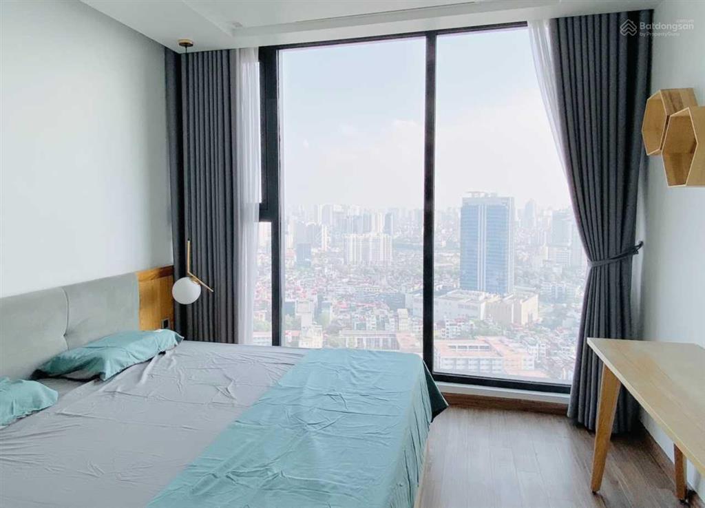 (mới) cho thuê căn hộ tại vinhomes metropolis, 82m2, 2pn, 30 triệu, nội thất full,  0365 691 ***