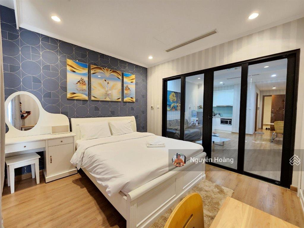 Bán nhanh căn hộ 1pn tại royal city, 55m2, giá 7.8 tỷ.  0365 691 ***