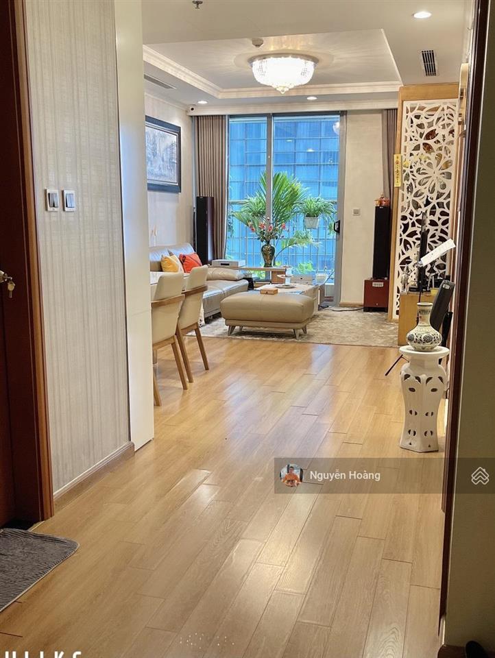 Bán nhanh căn hộ tại vinhomes nguyễn chí thanh, 86.6m2, 2pn, 9.1 tỷ, full đồ, 0365 691 ***
