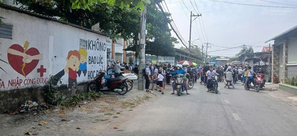 Bán gấp dãy nhà trọ đang cho thuê thu nhập cao gần satra củ chi