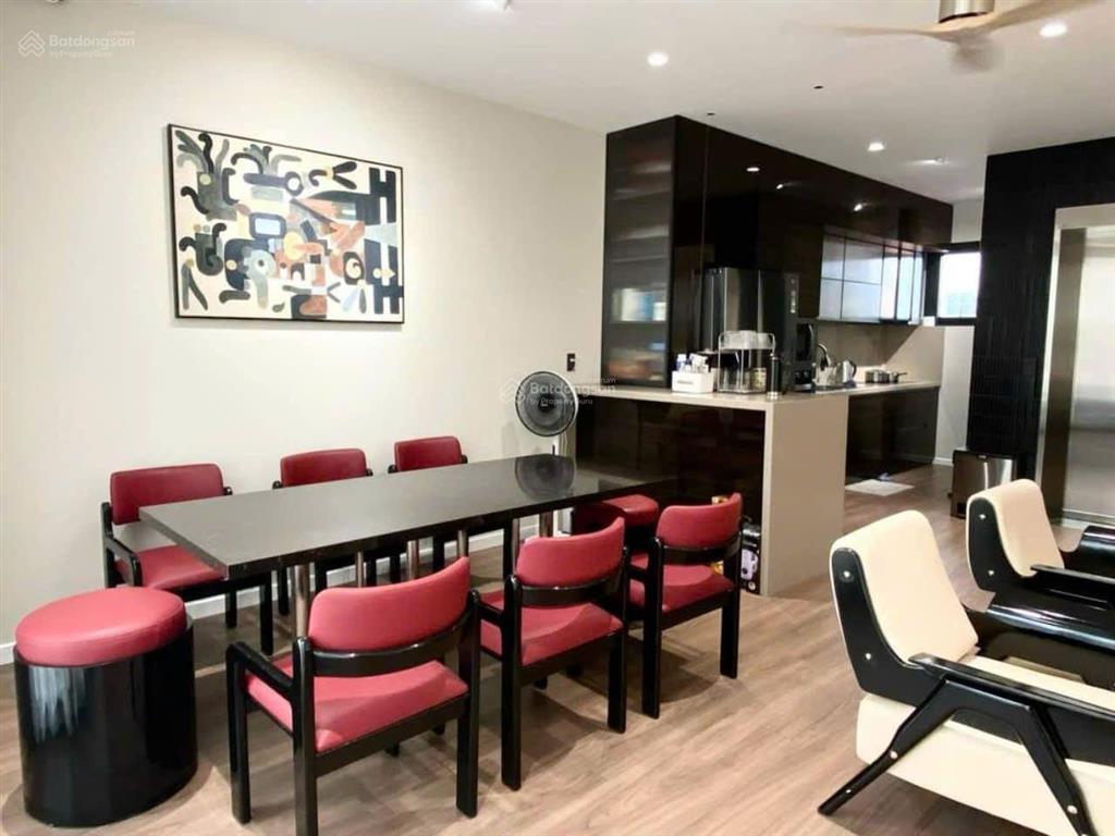Lô góc phố nguyên hồng, 2 mặt tiền, oto tránh, vỉa hè 2m, kd tấp nập, nt xịn dòng tiền lớn, 65m2*6t