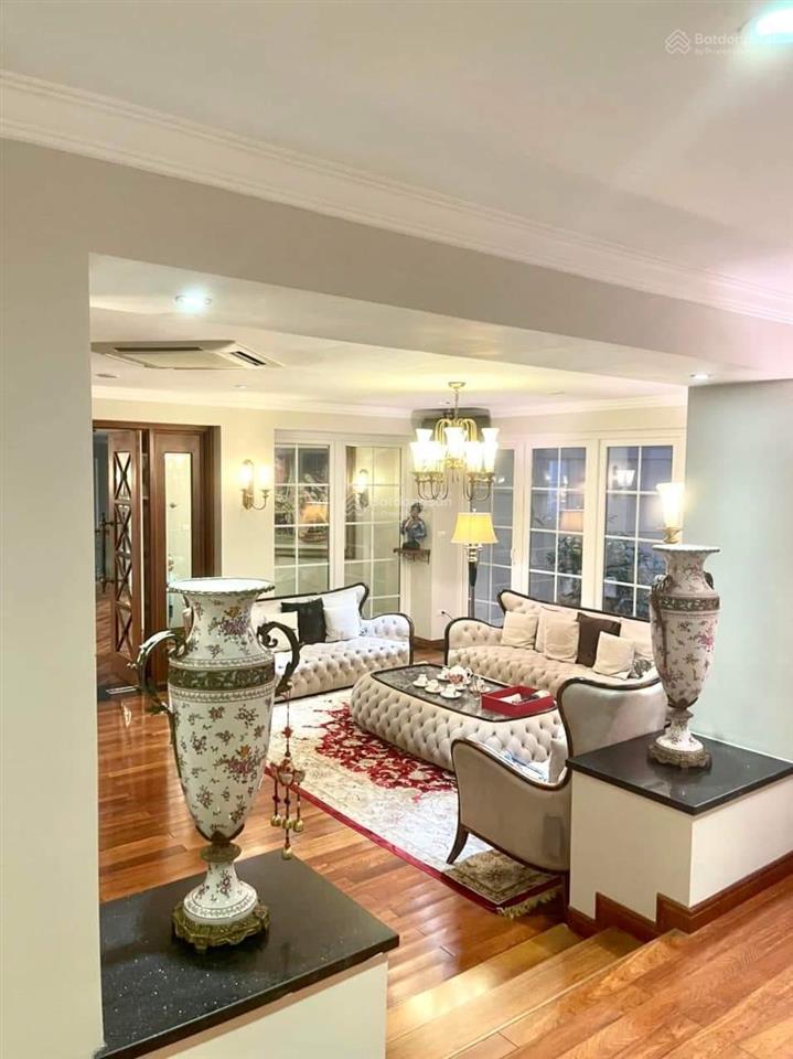 Giá hợp lý! hoàng cầu ô tô tránh dừng đỗ 75m2*7t thang máy sát quận ủy kd dt 1.5 tỷ/năm ở vip
