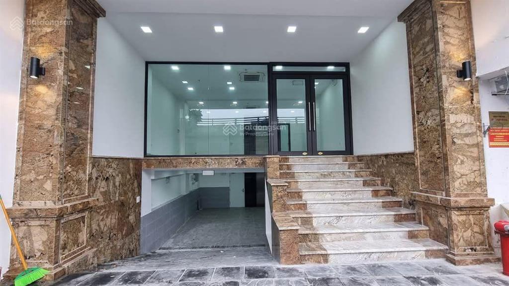 Độc nhất 1 căn! vũ phạm hàm building 8t 1 hầm tm mới cứng ôtô tránh vỉa hè 5m kd đỉnhdt 1.5 tỷ/năm