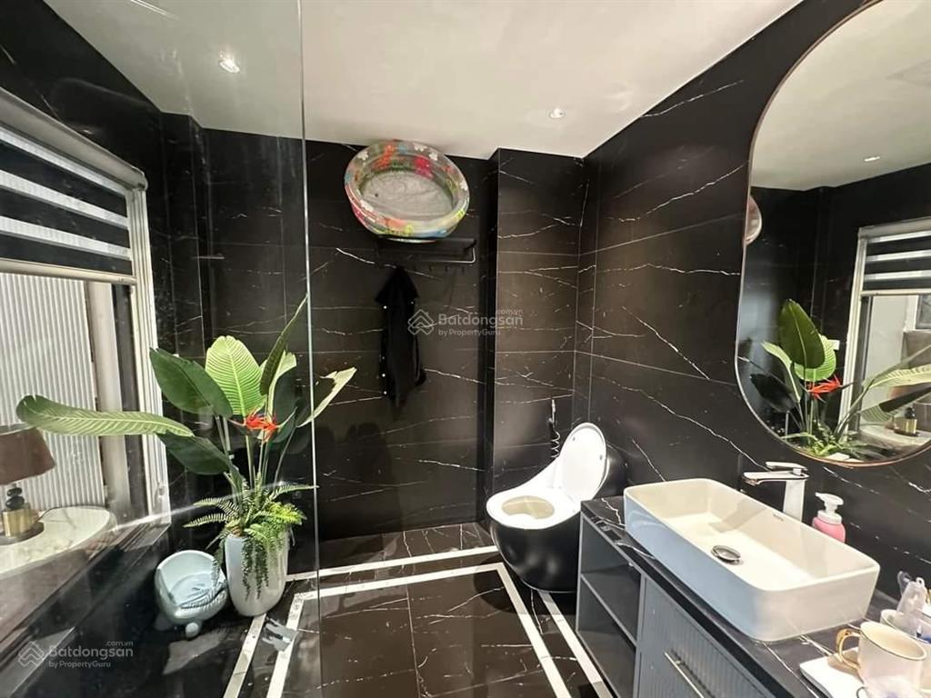 Giá rẻ hợp lý! nhà phố đỗ quang ôtô dừng đỗ vỉa hè 5m 58m2*5t mới đẹp ở ngay kd sầm uất dt 1 tỷ/năm