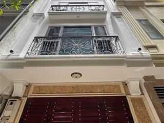 Mua là hời! nhà chùa bộc oto tránh vỉa hè 3m 66m*7t thang máy nội thất châu âu kd đỉnh dt 1 tỷ/năm